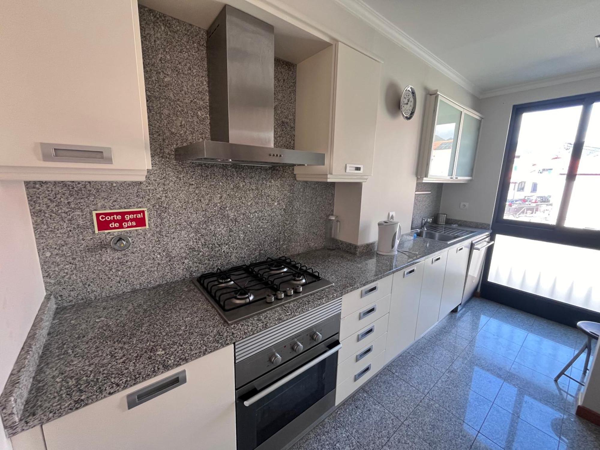 Apartment Machico Near The Beach ภายนอก รูปภาพ